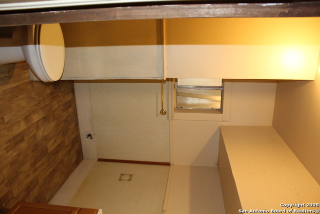 2043 Spur St Property Photo 17