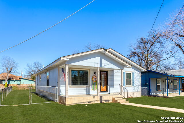 1333 Chalmers Ave Property Photo