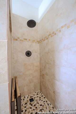 2043 Rocky Ridge Loop Property Photo 18