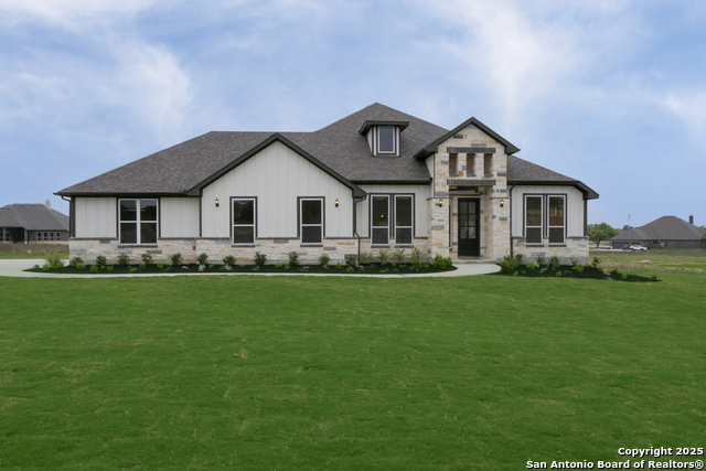10868 Chestnut Warbler Property Photo 1