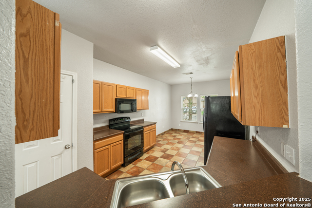 9319 Longmire Trace Property Photo 10