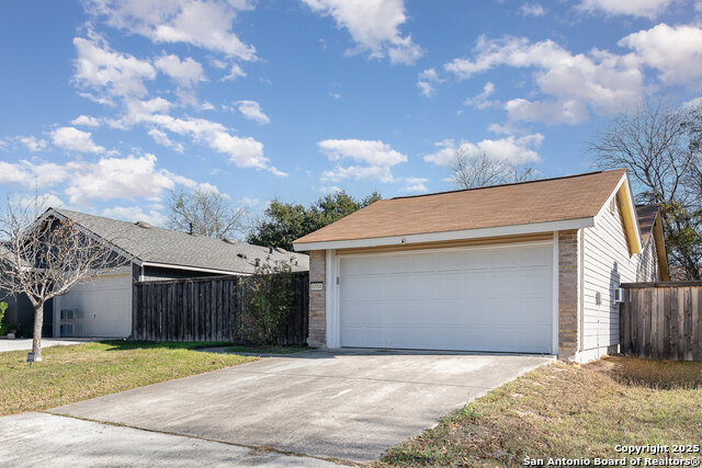 5550 Rangeland Property Photo 4