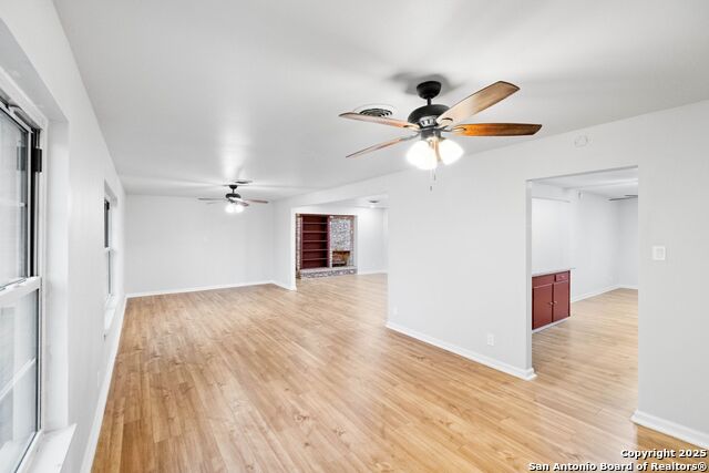 1139 Thompson Pl Property Photo 14