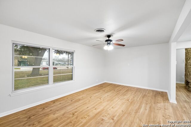 1139 Thompson Pl Property Photo 15