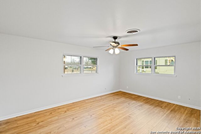 1139 Thompson Pl Property Photo 16