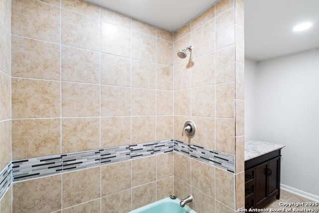1139 Thompson Pl Property Photo 20