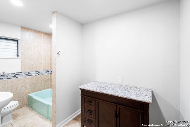 1139 Thompson Pl Property Photo 25