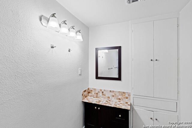 1139 Thompson Pl Property Photo 28