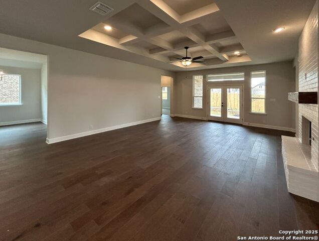 28426 Colares Way Property Photo 10