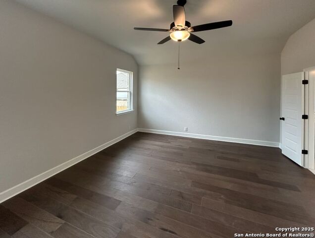 28426 Colares Way Property Photo 13
