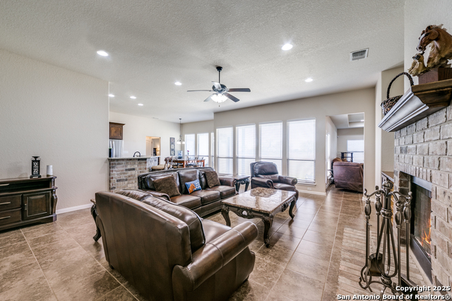 16371 Borregas Road Property Photo 8