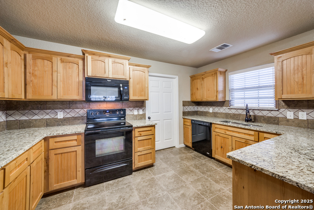 16371 Borregas Road Property Photo 27