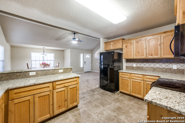 16371 Borregas Road Property Photo 28