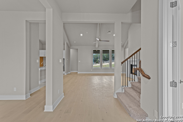 1310 Roxburg Way Property Photo 2