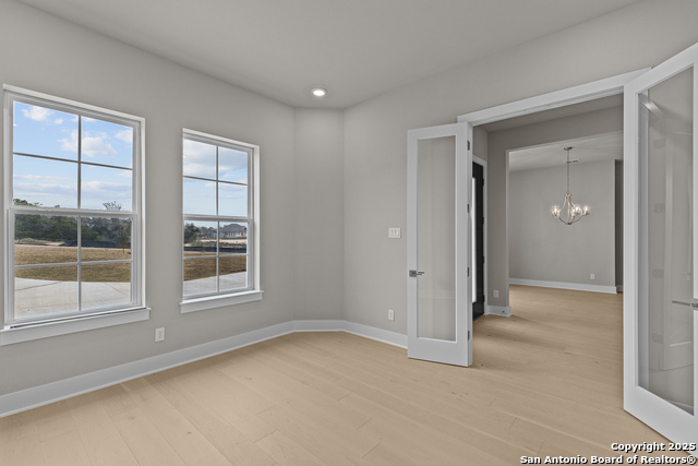 1310 Roxburg Way Property Photo 4