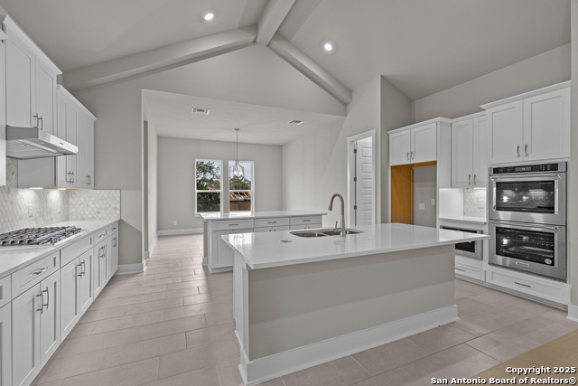 1310 Roxburg Way Property Photo 12
