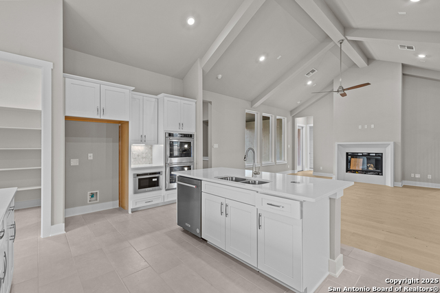 1310 Roxburg Way Property Photo 17