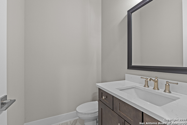 1310 Roxburg Way Property Photo 36