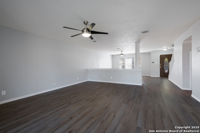 8123 Cantura Mills Property Photo 8