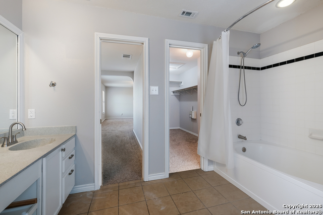 8123 Cantura Mills Property Photo 24