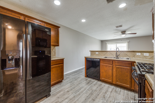 6611 Poseidon Way Property Photo 10