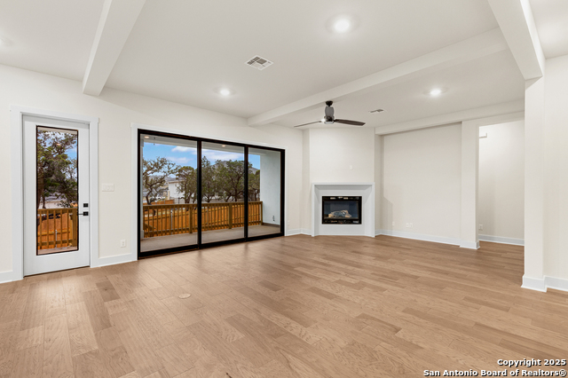 1402 Berkdale Bluff Property Photo 10