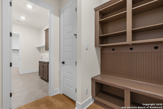 1402 Berkdale Bluff Property Photo 26