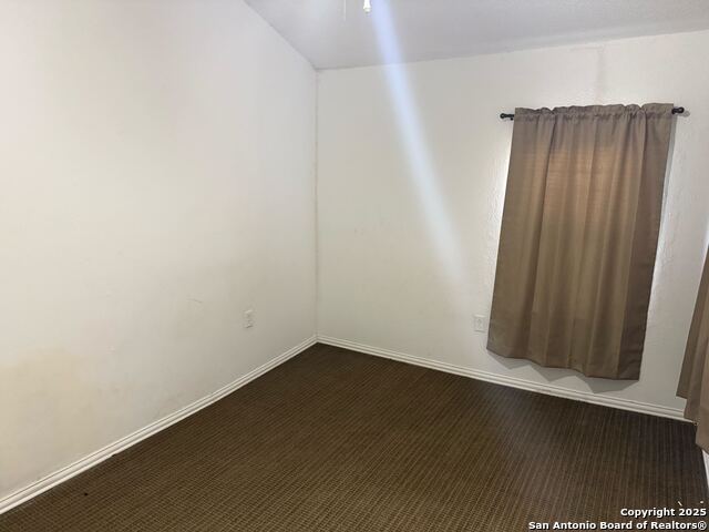 235 Altgelt Ave Property Photo 8