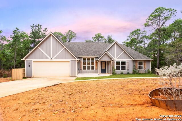 113 Post Oak Ct Property Photo