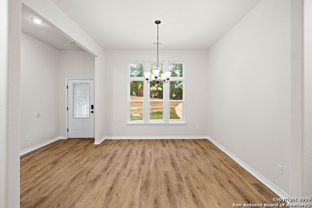 113 Post Oak Ct Property Photo 8