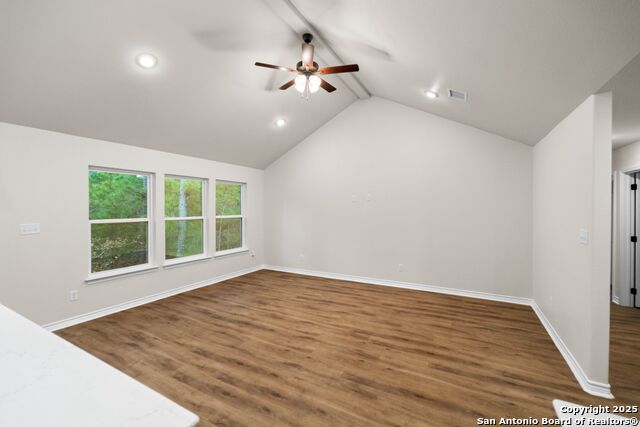 113 Post Oak Ct Property Photo 9