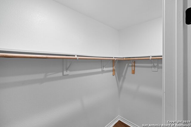 113 Post Oak Ct Property Photo 23
