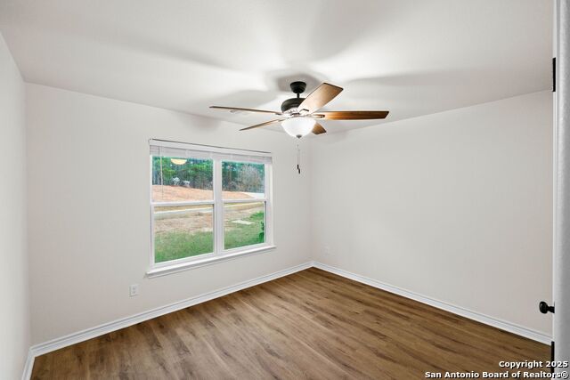 113 Post Oak Ct Property Photo 24