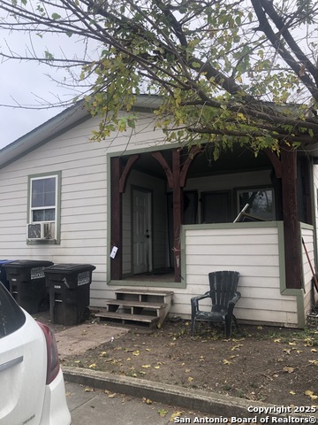454 Blue Bonnet St Property Photo 1