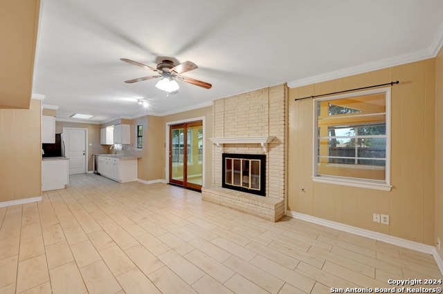 5801 Windvale Dr Property Photo 9
