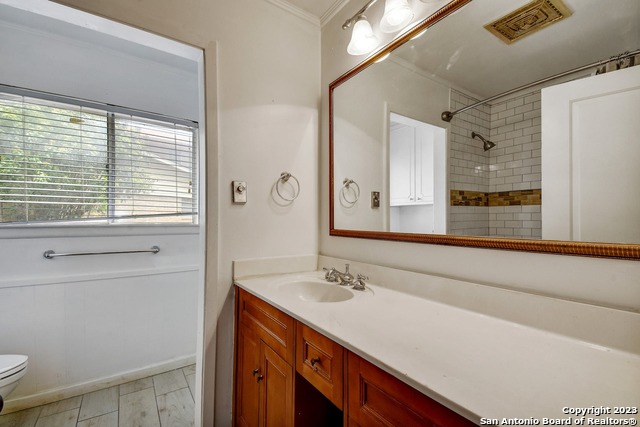 5801 Windvale Dr Property Photo 20
