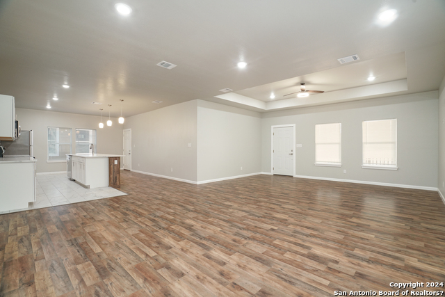 3723 Commercial Ave Property Photo 4