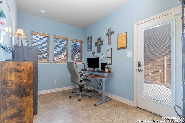 6809 Laura Blf Property Photo 27