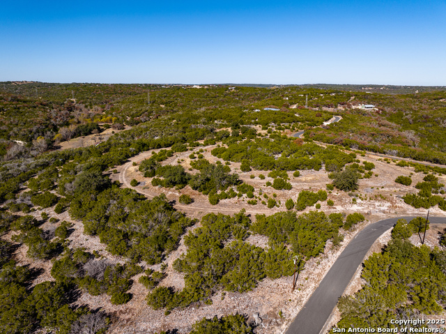 150 Coker Holw Property Photo 13