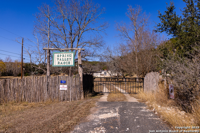 150 Coker Holw Property Photo 34