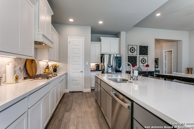 14330 Moon Eye Trl Property Photo 13