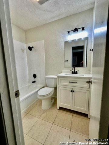 8006 Harper Valley St Property Photo 9