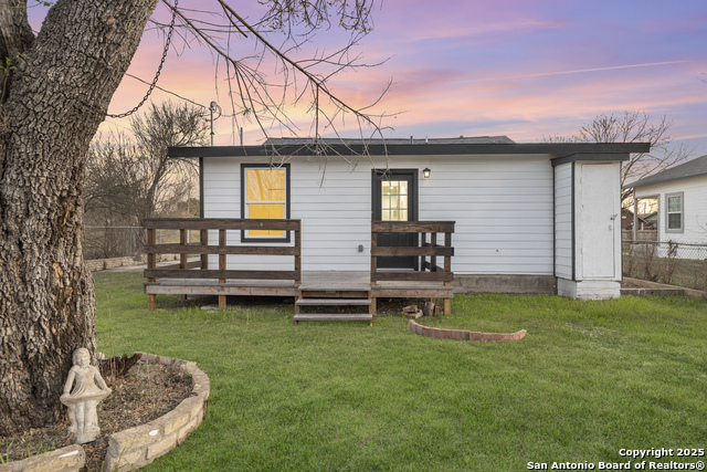 1527 W French Pl Property Photo 19