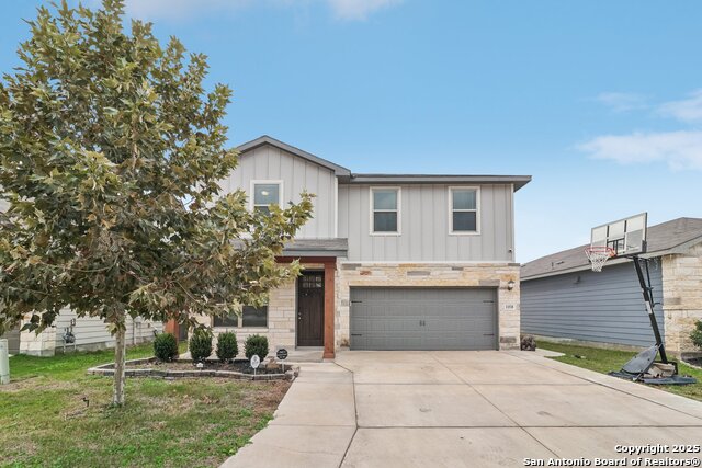 11518 Lightning Way Property Photo 2