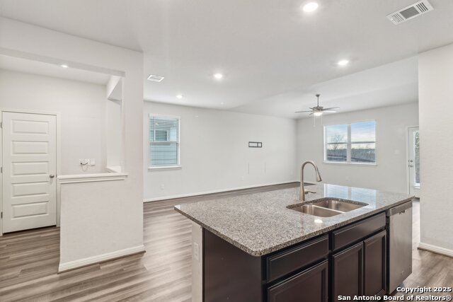 11518 Lightning Way Property Photo 10