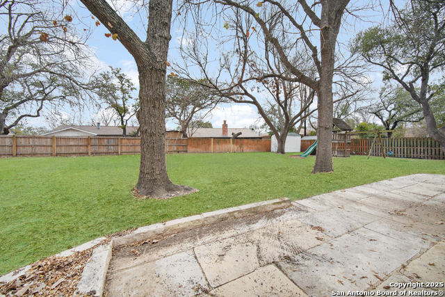 541 Cardinal Dr Property Photo 37