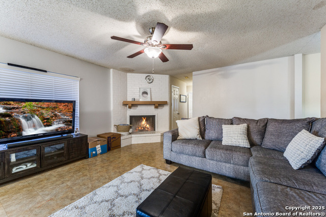 11603 Spring Rain Property Photo 9