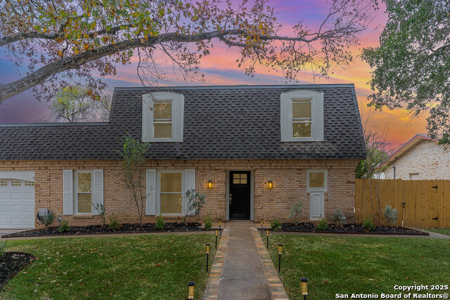 931 Serenade Dr Property Photo 2