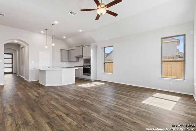 12558 Carrick Drive Property Photo 13