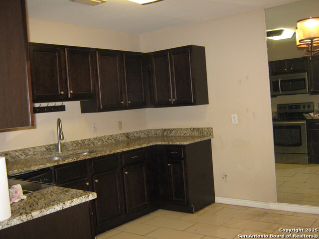 4119 Medical Dr Property Photo 15